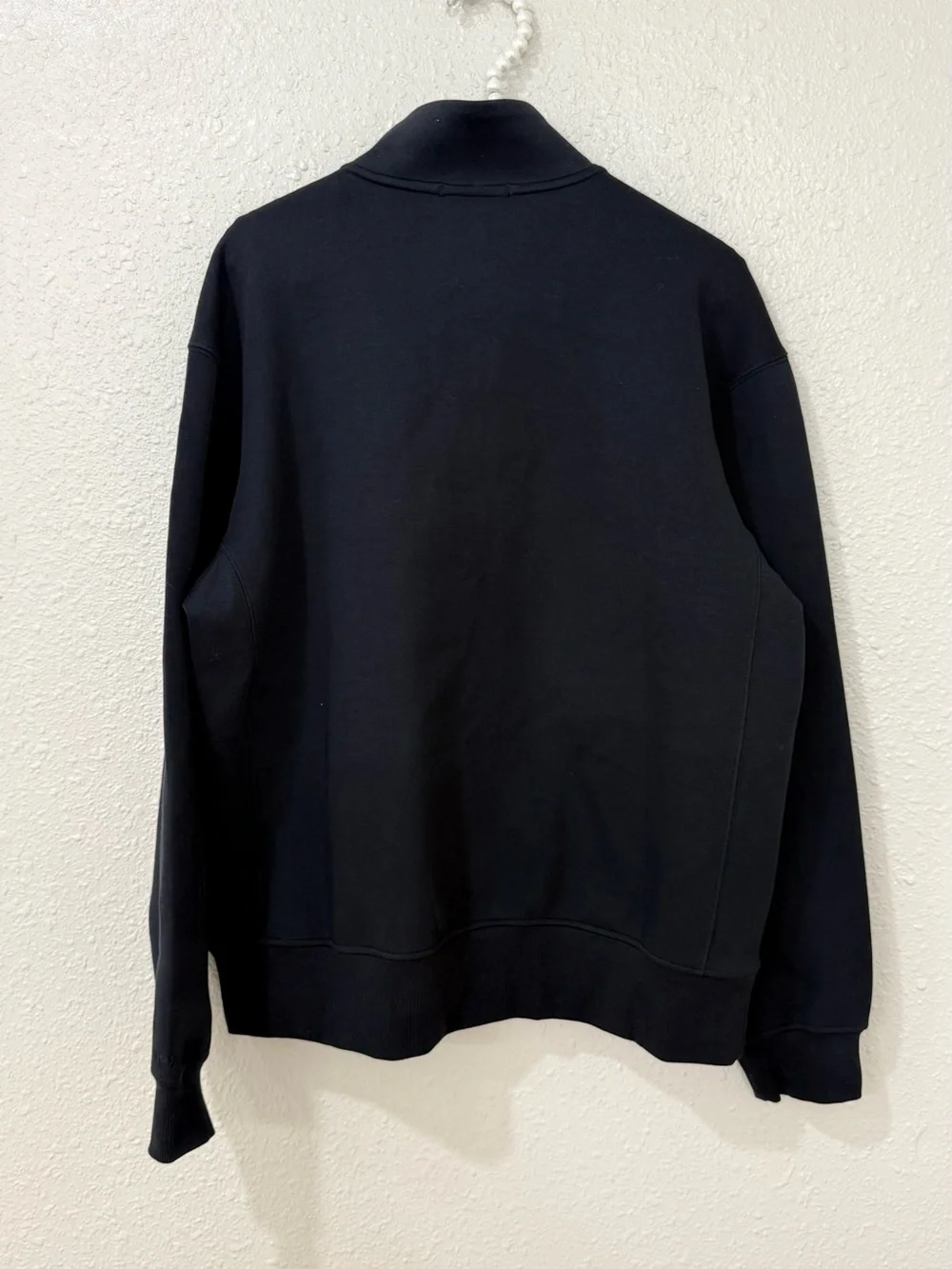 NWT YPB NeoKNIT Max Men’s Quarter Zip Pullover Black Size M Athletic Sweatshirt